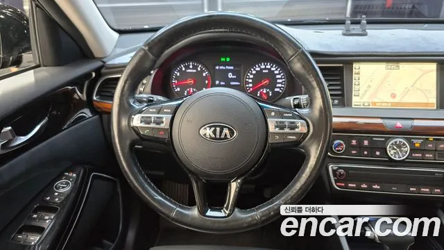 Kia K7 2016 thumb 11