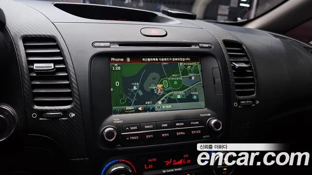 Kia K3 2015 thumb 10