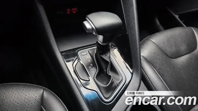 Kia Niro 2018 thumb 12