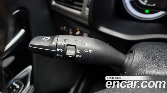 Kia Niro 2018 thumb 11