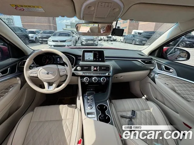 Genesis G70 2019 thumb 9