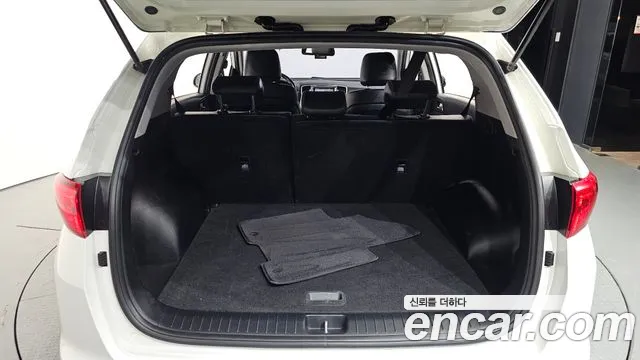 Kia Sportage 2015 thumb 10