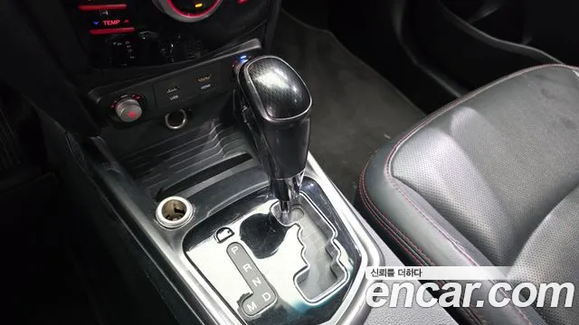 KGM Tivoli Air 2016 thumb 7
