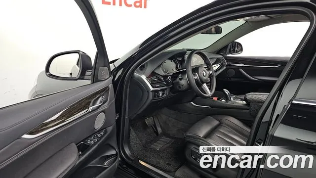 BMW X6 2019 thumb 3