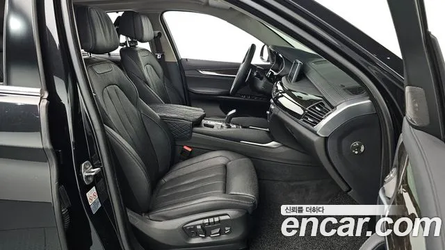 BMW X6 2019 thumb 12