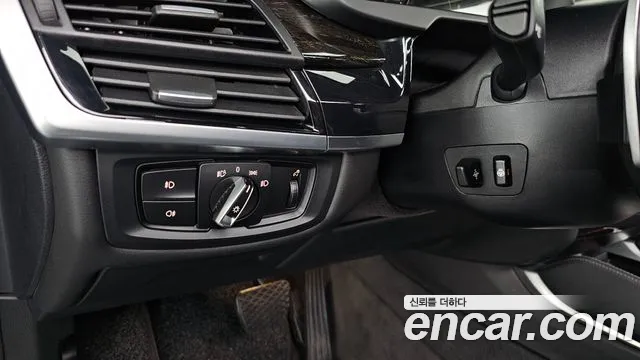 BMW X6 2019 thumb 4