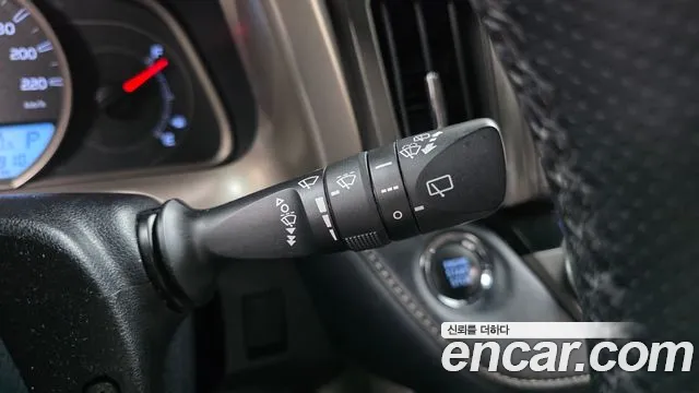 Toyota RAV4 2014 thumb 2