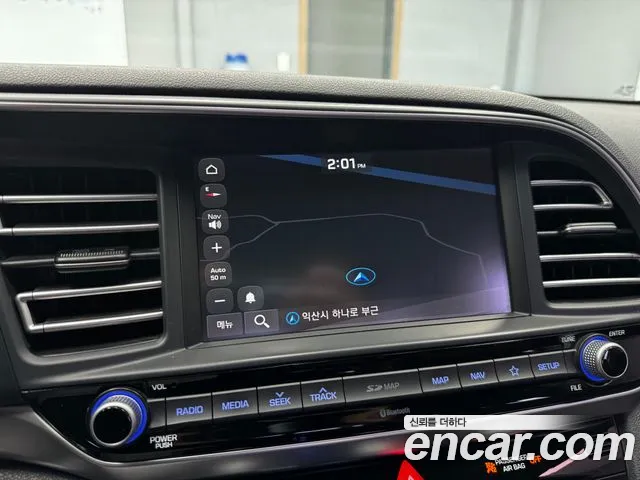Hyundai Elantra 2019 thumb 10