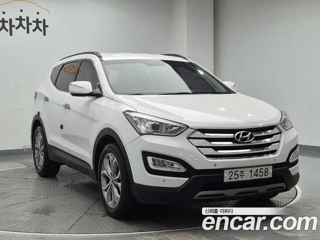 Hyundai Санта Фе 2013 thumb 9