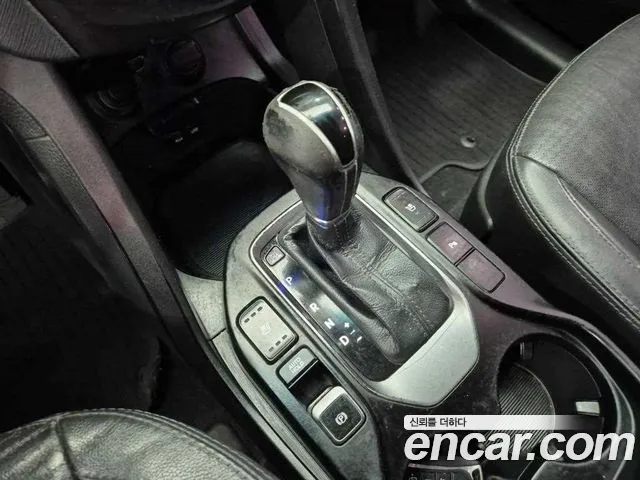 Hyundai Санта Фе 2013 thumb 2