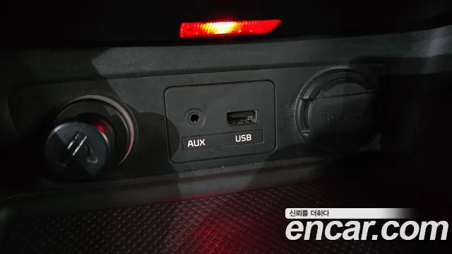 Kia Sorento 2013 thumb 6
