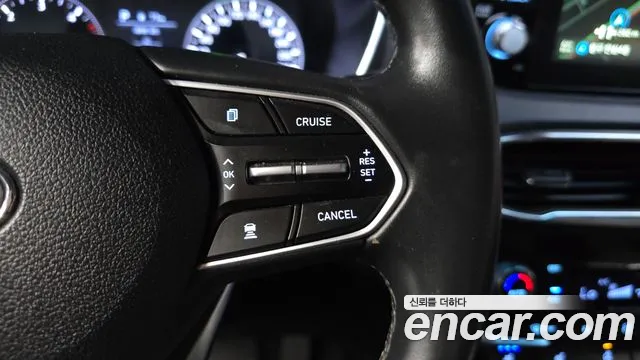 Hyundai Santa Fe 2018 thumb 6