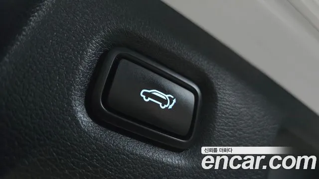 Hyundai Santa Fe 2018 thumb 7