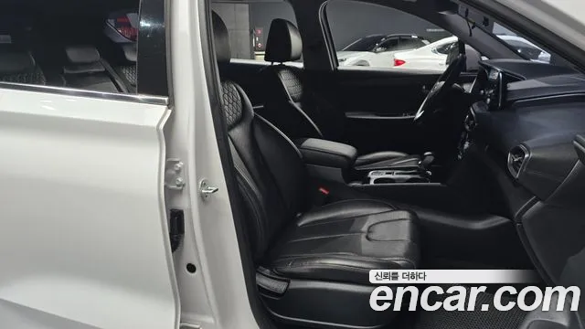 Hyundai Santa Fe 2018 thumb 5