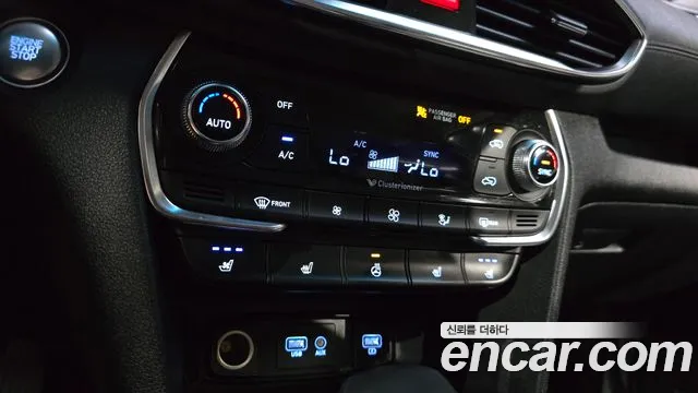 Hyundai Santa Fe 2018 thumb 12