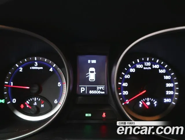 Hyundai Санта Фе 2014 thumb 10