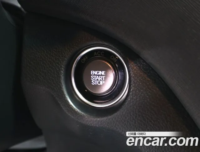 Hyundai Санта Фе 2014 thumb 12