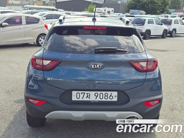Kia Stonic 2018 thumb 8