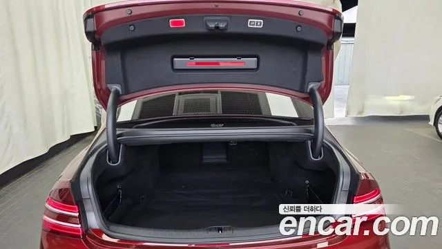 Genesis G80 2024 thumb 9