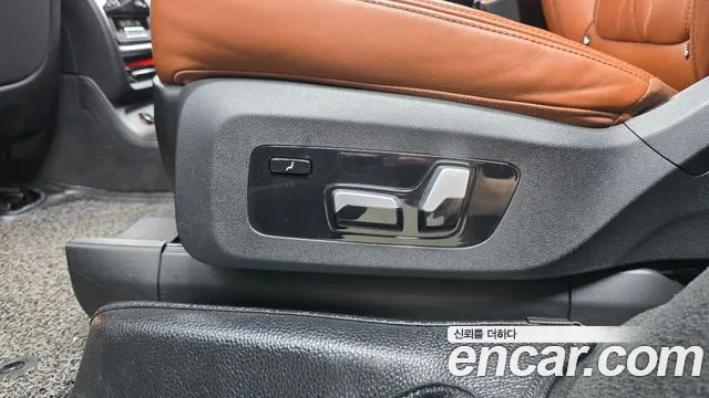 BMW X7 2021 thumb 9