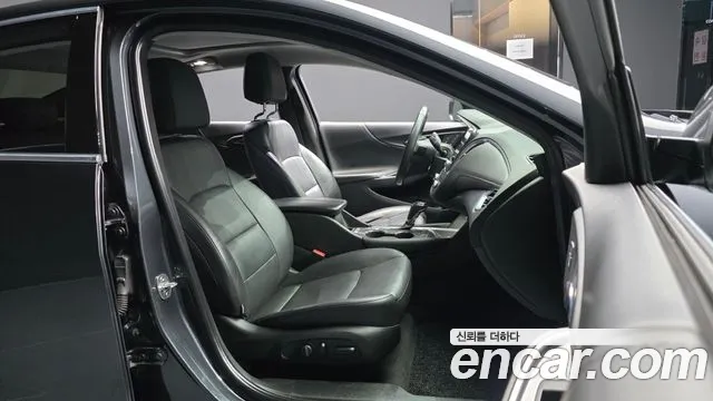 Chevrolet Malibu 2016 thumb 2