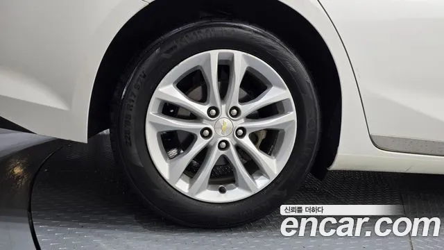 Chevrolet Malibu 2016 thumb 10