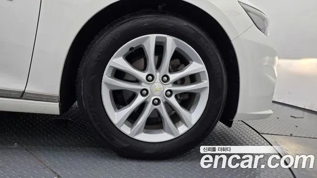Chevrolet Malibu 2016 thumb 6