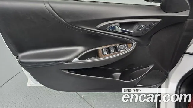 Chevrolet Malibu 2016 thumb 11
