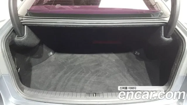 Hyundai Genesis 2015 thumb 9