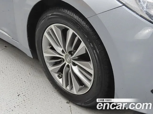 Hyundai Grandeur 2017 thumb 6