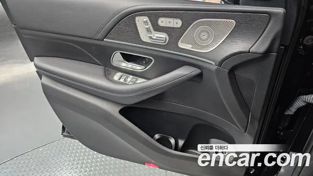Mercedes-Benz GLS 2022 thumb 6