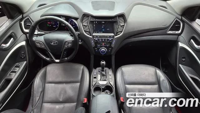 Hyundai Санта Фе 2015 thumb 7