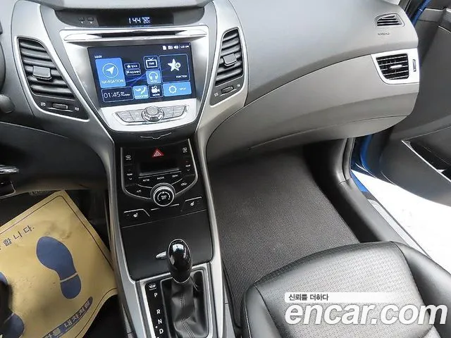 Hyundai Elantra 2013 thumb 6
