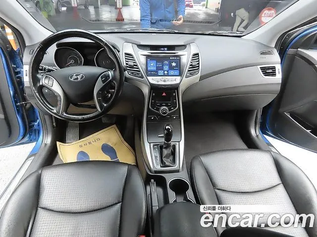 Hyundai Elantra 2013 thumb 11