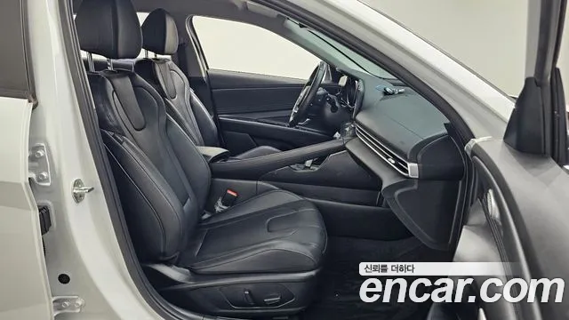Hyundai Elantra 2022 thumb 7