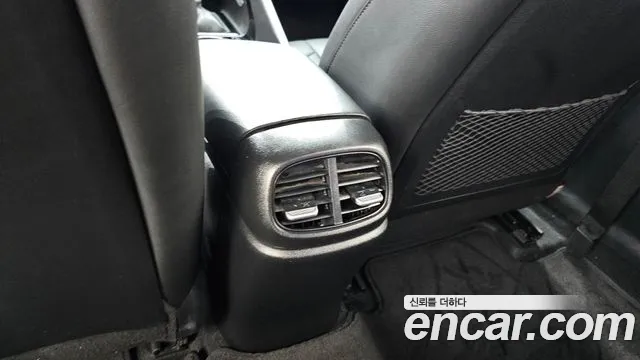 Hyundai Elantra 2022 thumb 11