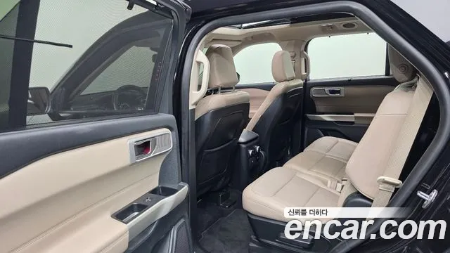 Ford Explorer 2020 thumb 6