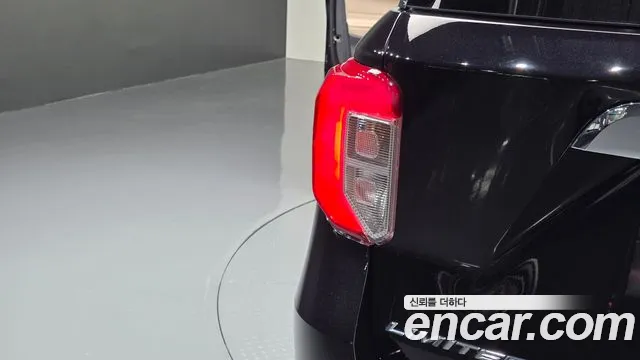 Ford Explorer 2020 thumb 5