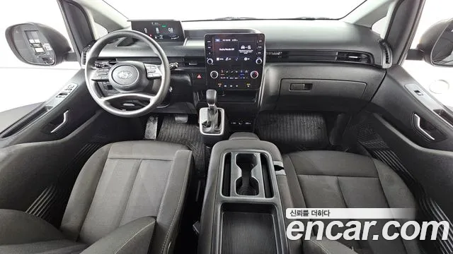 Hyundai Staria 2022 thumb 8