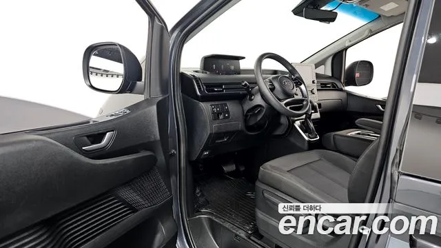 Hyundai Staria 2022 thumb 9