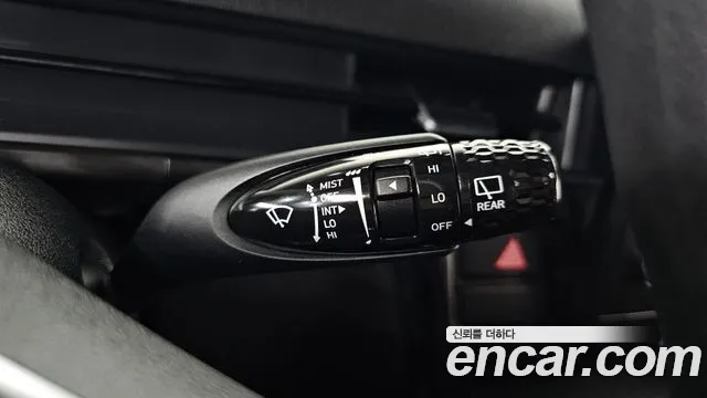 Hyundai Staria 2022 thumb 12