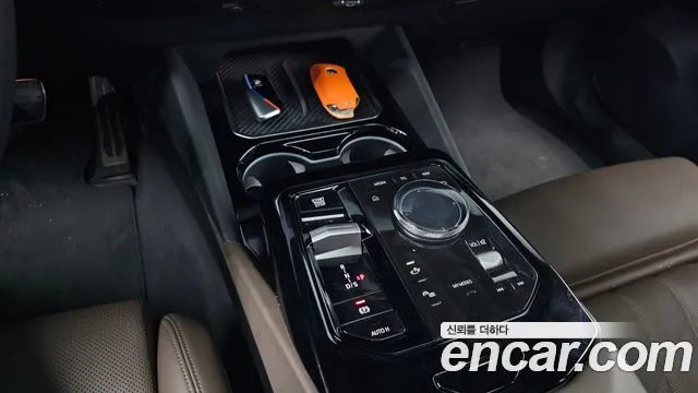 BMW 5 серии 2024 thumb 9