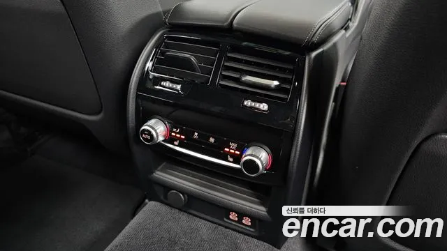 BMW 5 серии 2020 thumb 3