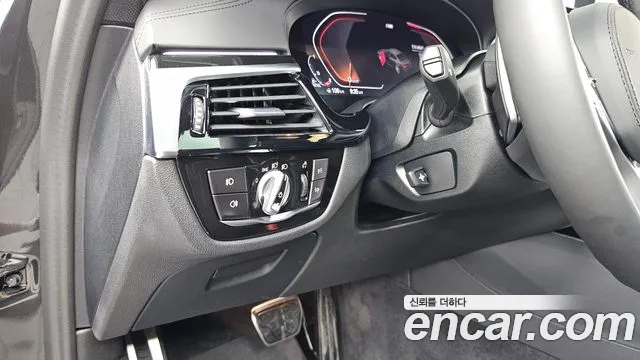 BMW 5 серии 2020 thumb 7