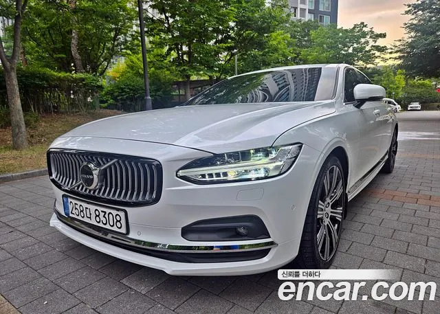 Volvo S90 2025 thumb 12
