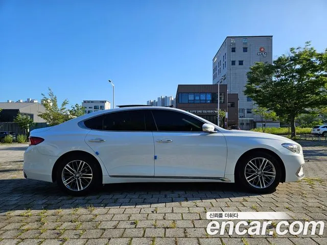 Hyundai Grandeur 2017 thumb 11