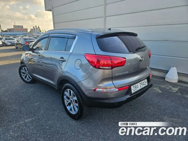 Kia Sportage 2015 thumb 9