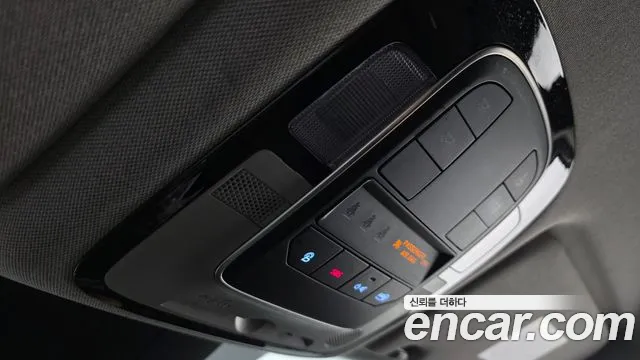 Hyundai Santa Fe 2021 thumb 9