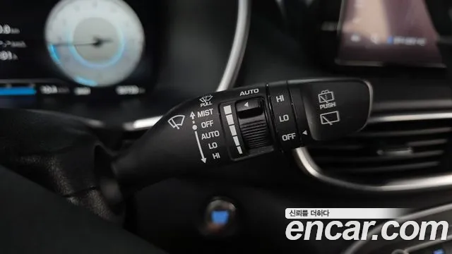 Hyundai Santa Fe 2021 thumb 4