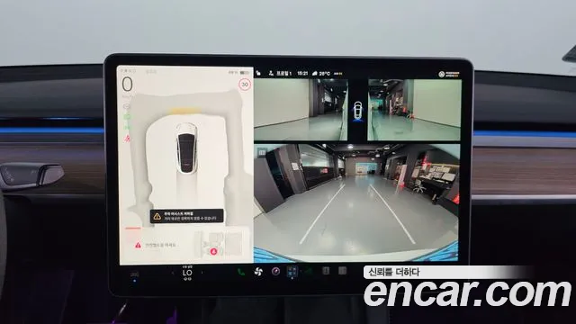 Tesla Model Y 2024 thumb 3